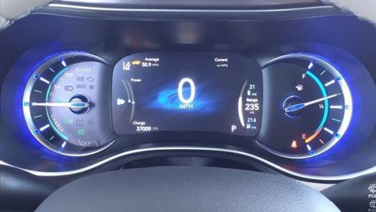2018 Chrysler Pacifica Hybrid 2C4RC1N72JR183418