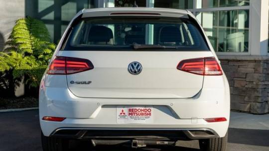 2017 Volkswagen e-Golf WVWPR7AU3HW950179