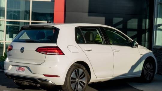 2017 Volkswagen e-Golf WVWPR7AU3HW950179