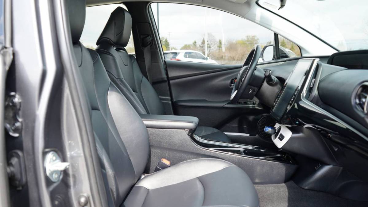 2017 Toyota Prius Prime JTDKARFP3H3052196