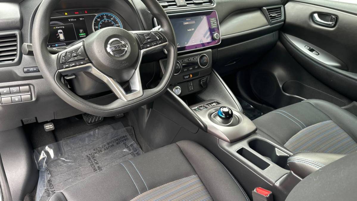 2021 Nissan LEAF 1N4AZ1BV5MC551091