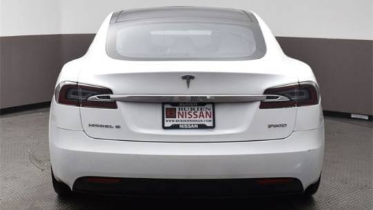 2016 Tesla Model S 5YJSA1E42GF170444