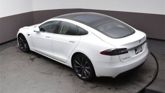 2016 Tesla Model S 5YJSA1E42GF170444