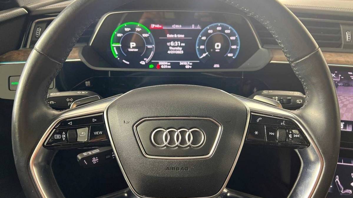 2019 Audi e-tron WA1VAAGE5KB020966