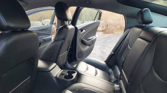 2018 Chevrolet VOLT 1G1RA6S53JU153135