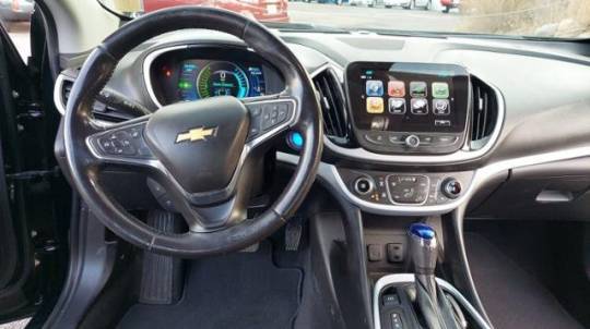 2018 Chevrolet VOLT 1G1RA6S53JU153135