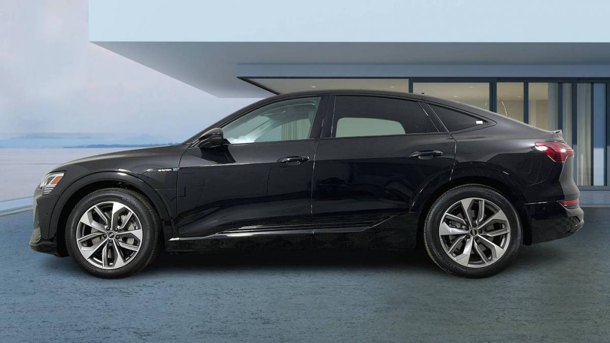 2021 Audi e-tron WA12AAGE7MB025642