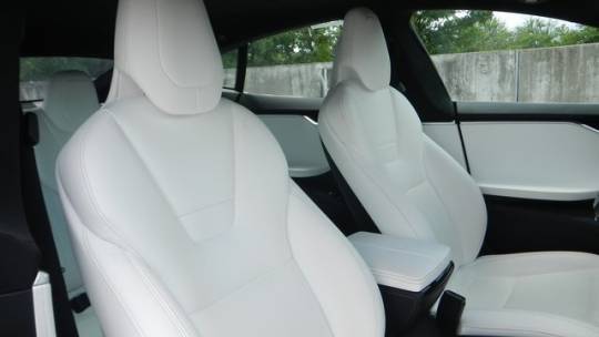 2017 Tesla Model S 5YJSA1E10HF190912