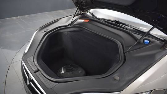 2015 Tesla Model S 5YJSA1E25FF105357