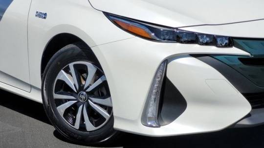 2017 Toyota Prius Prime JTDKARFP0H3060210
