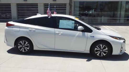 2018 Toyota Prius Prime JTDKARFP3J3077590