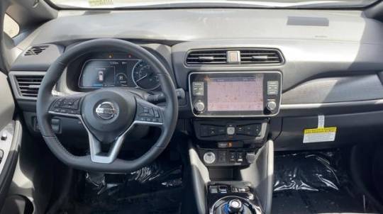 2021 Nissan LEAF 1N4AZ1CV2MC554111