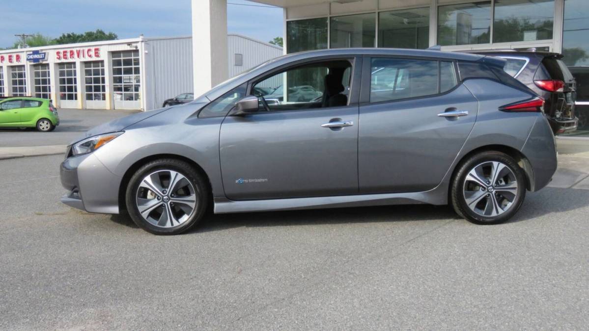 2019 Nissan LEAF 1N4AZ1CP1KC305698