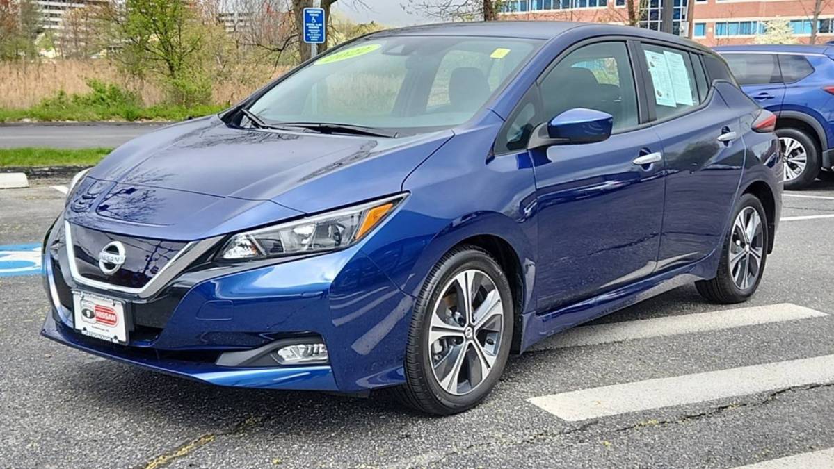 2022 Nissan LEAF 1N4AZ1CV1NC560225
