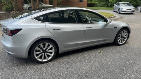2018 Tesla Model 3 5YJ3E1EB4JF104511