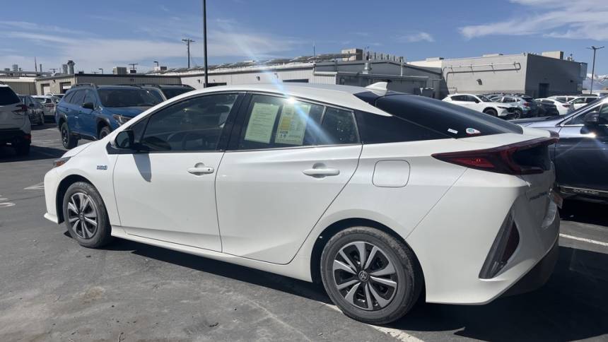 2018 Toyota Prius Prime JTDKARFP2J3072929