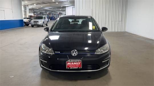2016 Volkswagen e-Golf WVWKP7AU5GW913651