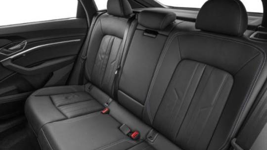 2021 Audi e-tron WA12AAGE3MB023550