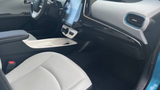 2018 Toyota Prius Prime JTDKARFP0J3093875