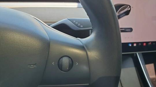 2018 Tesla Model 3 5YJ3E1EA5JF028109
