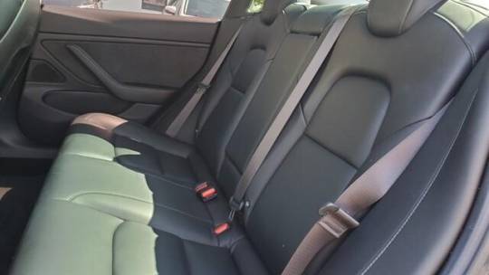 2018 Tesla Model 3 5YJ3E1EA5JF028109