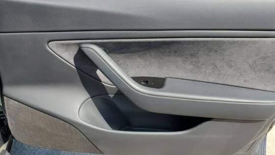 2018 Tesla Model 3 5YJ3E1EA5JF028109