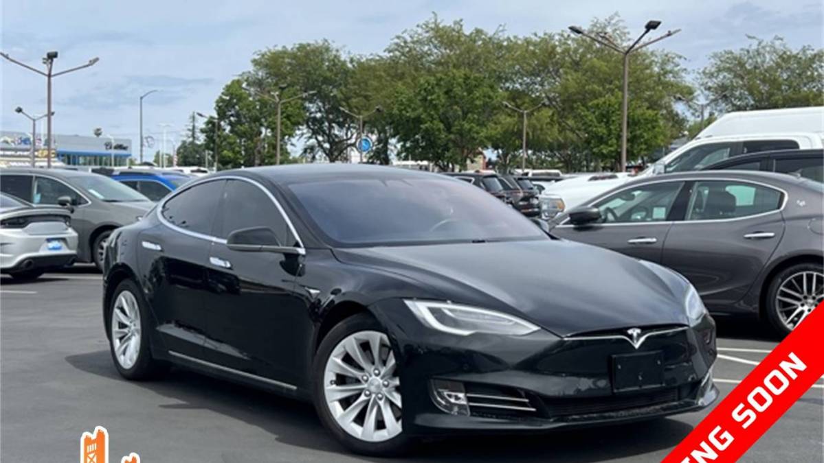 2018 Tesla Model S 5YJSA1E21JF267933