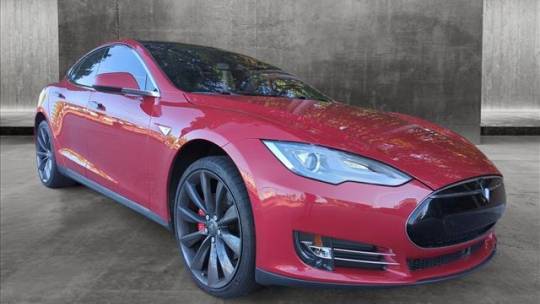 2015 Tesla Model S 5YJSA1E48FF114085