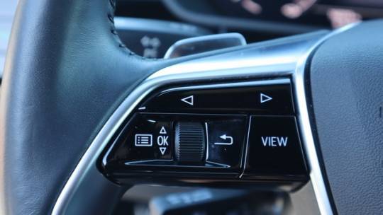2021 Audi e-tron WA1LAAGE8MB030000