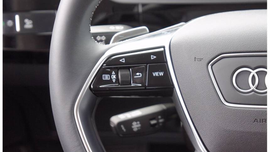 2021 Audi e-tron WA12AAGE2MB036242