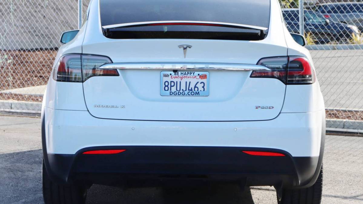 2016 Tesla Model X 5YJXCAE47GF001147