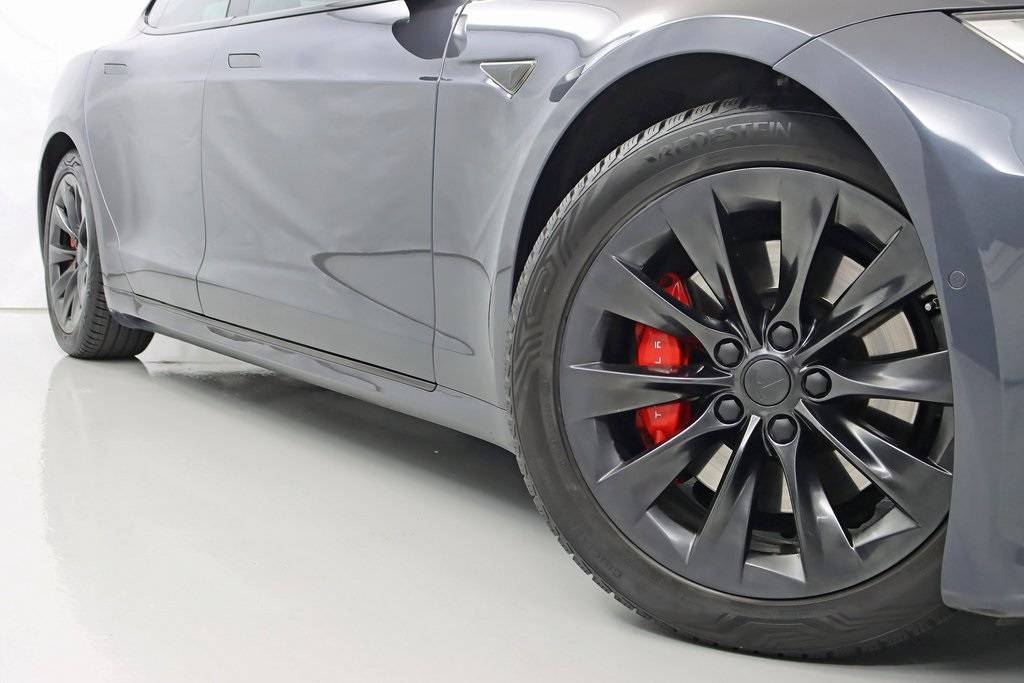 2016 Tesla Model S 5YJSA1E42GF157435