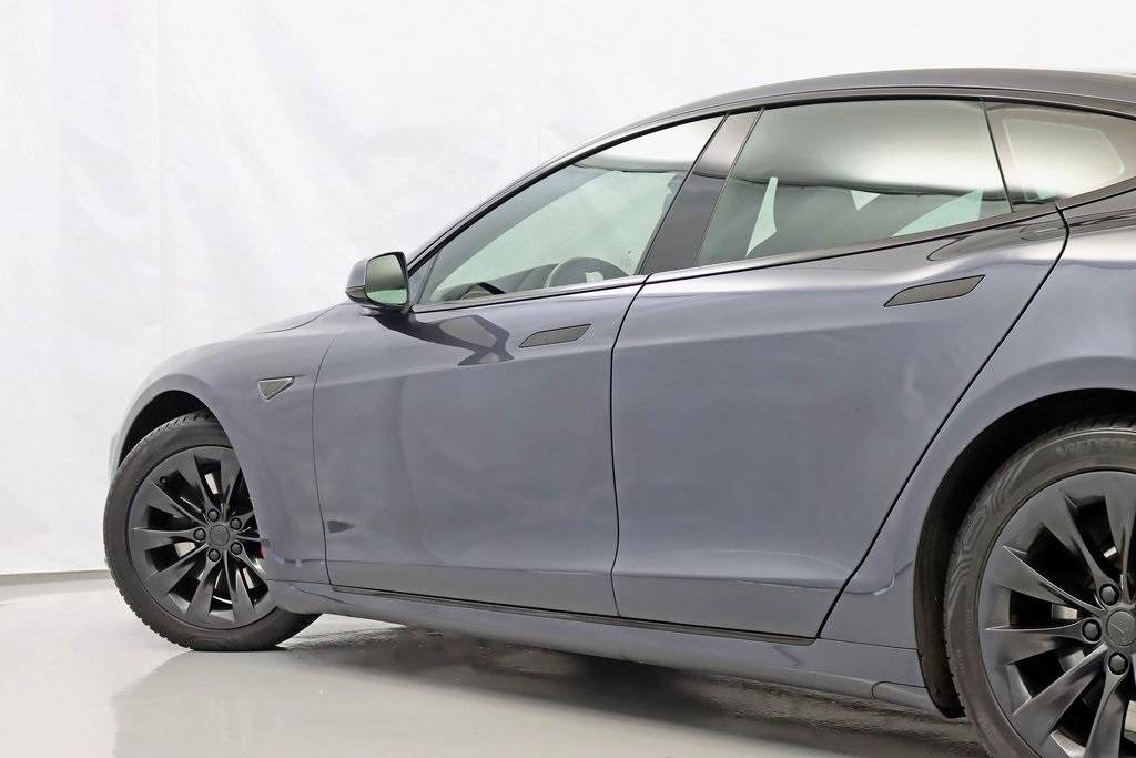 2016 Tesla Model S 5YJSA1E42GF157435