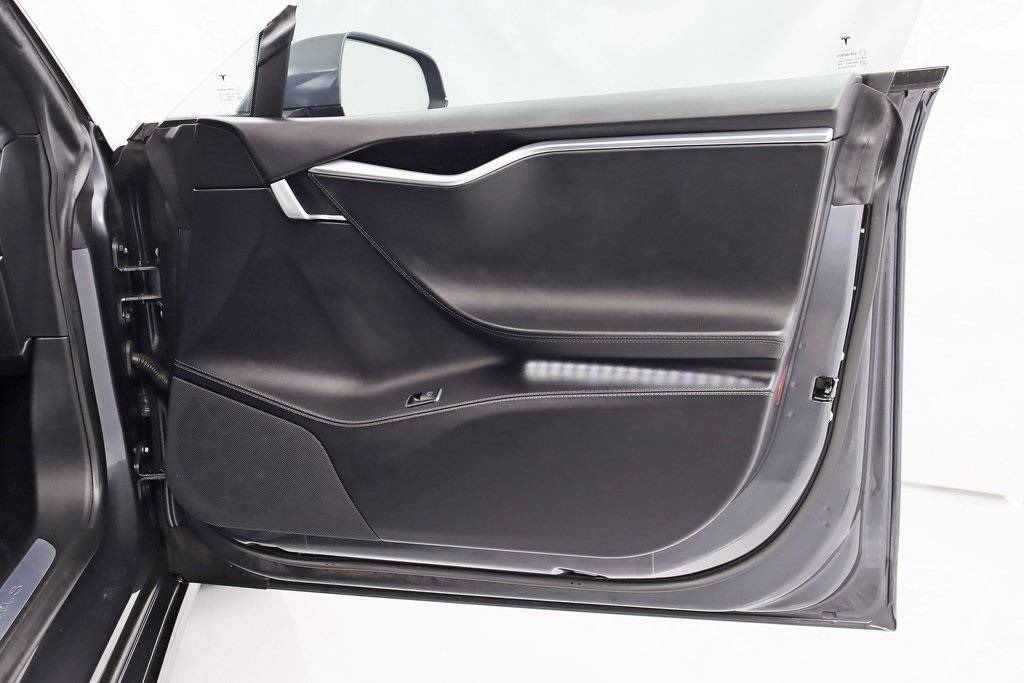 2016 Tesla Model S 5YJSA1E42GF157435
