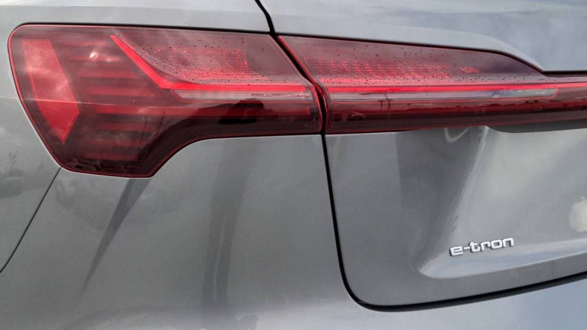 2020 Audi e-tron WA12ABGE3LB036075