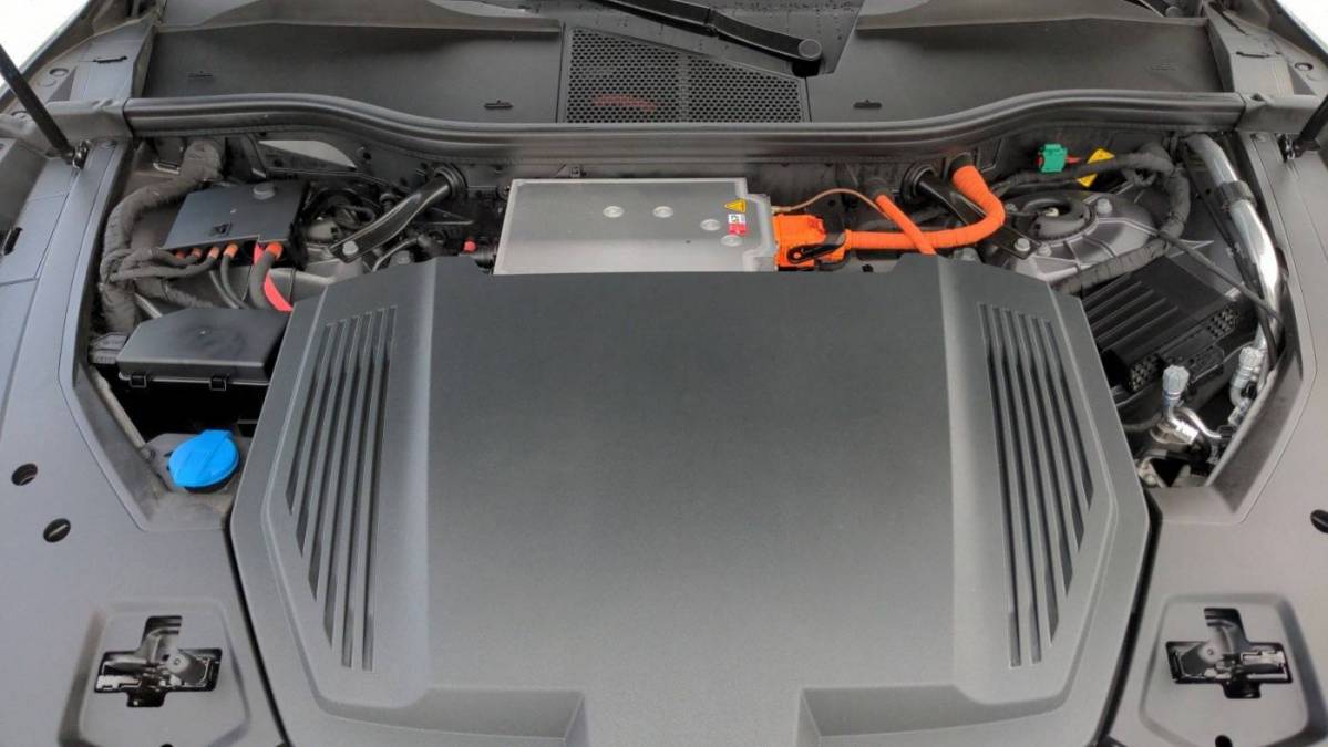 2020 Audi e-tron WA12ABGE3LB036075