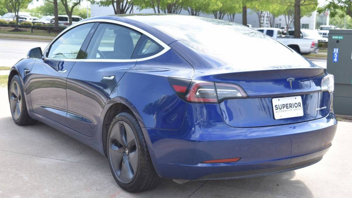 2020 Tesla Model 3 5YJ3E1EB2LF635743