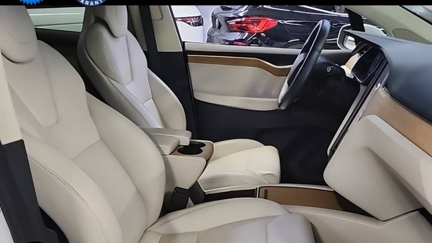 2019 Tesla Model X 5YJXCDE28KF149591