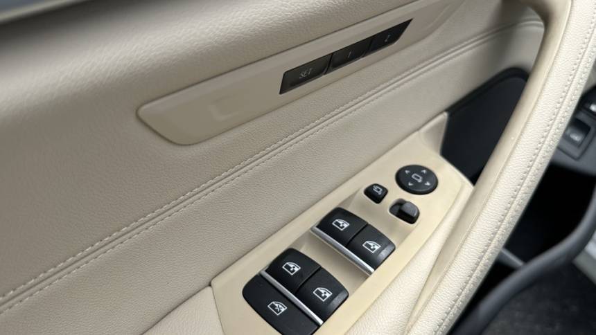 2020 BMW 5 Series WBAJA9C00LCE12293