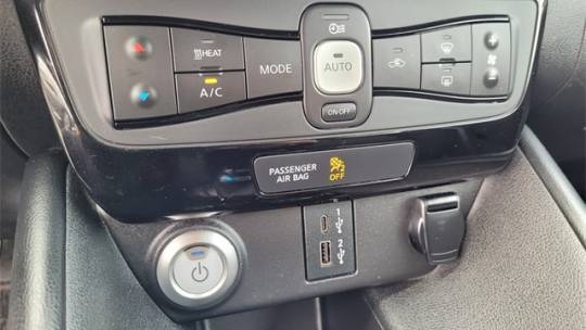 2020 Nissan LEAF 1N4AZ1CP1LC300972