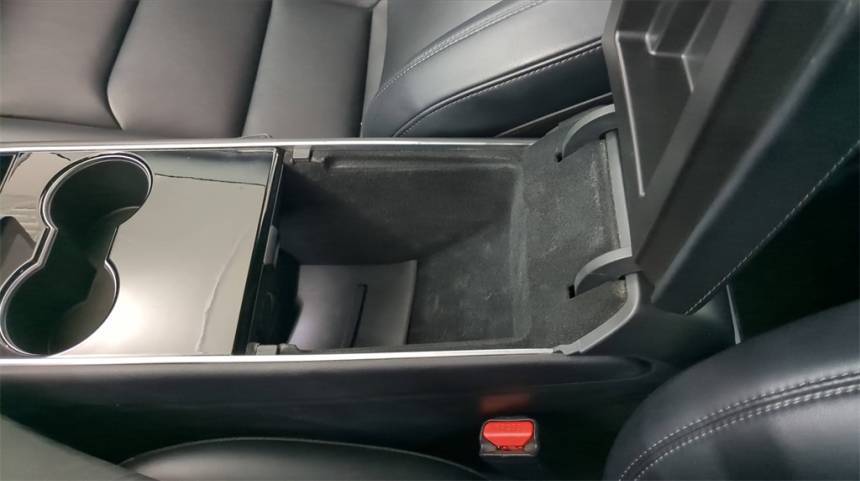 2019 Tesla Model 3 5YJ3E1EA1KF415905