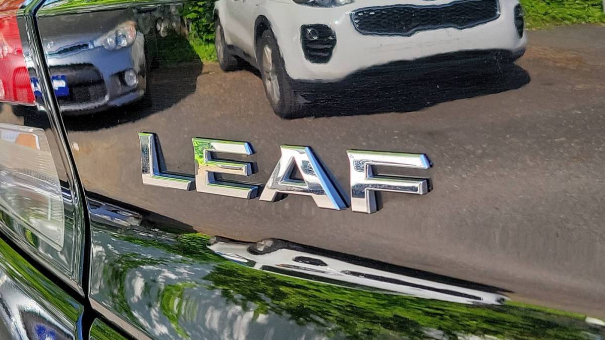 2019 Nissan LEAF 1N4AZ1CPXKC309877