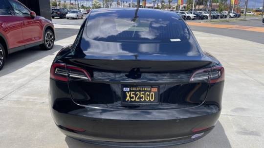 2018 Tesla Model 3 5YJ3E1EA3JF044213