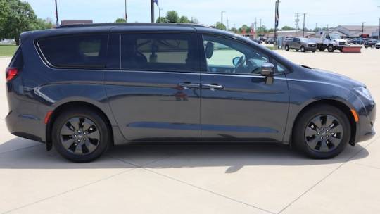 2020 Chrysler Pacifica Hybrid 2C4RC1N7XLR120201
