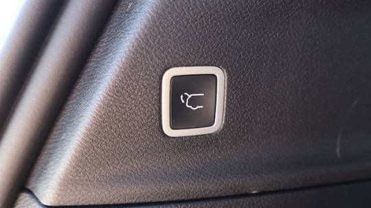 2020 Chrysler Pacifica Hybrid 2C4RC1N7XLR120201