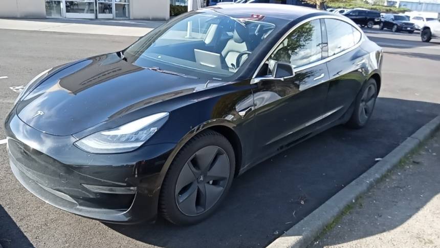 2018 Tesla Model 3 5YJ3E1EB0JF113173