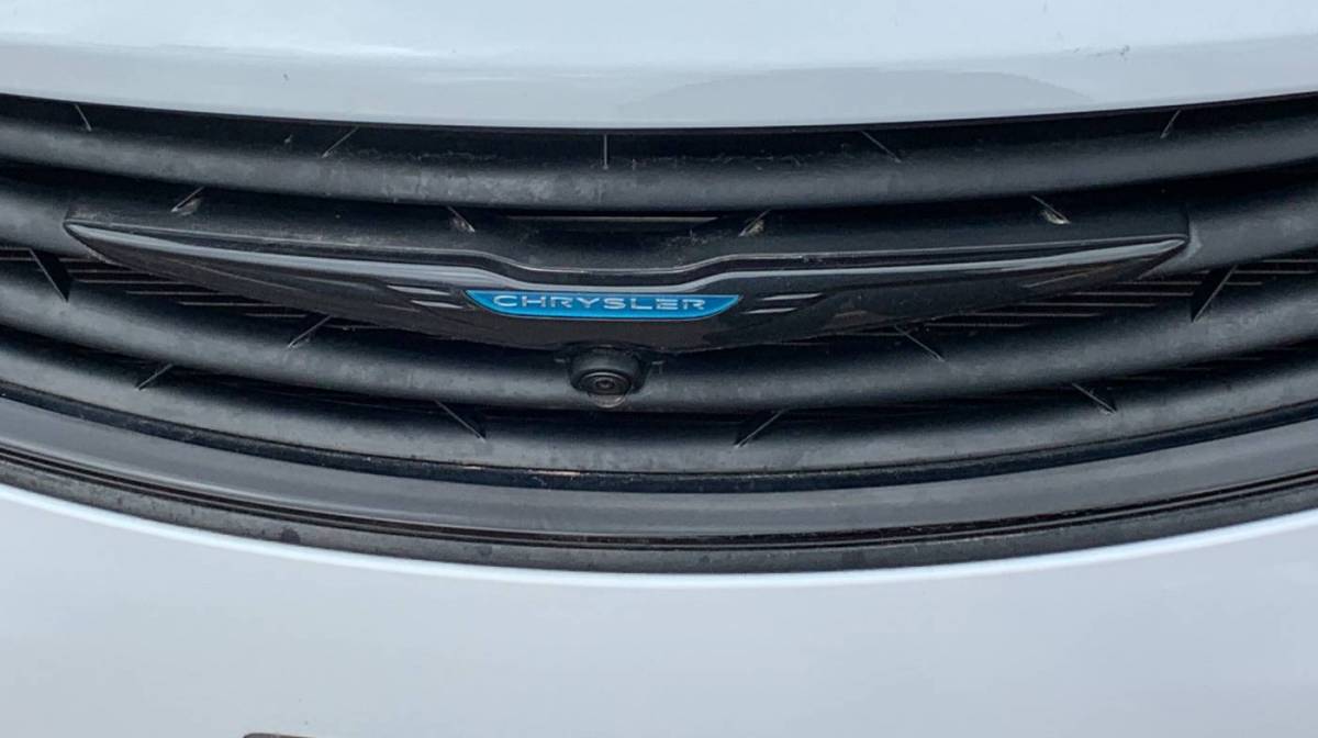 2019 Chrysler Pacifica Hybrid 2C4RC1N71KR581981