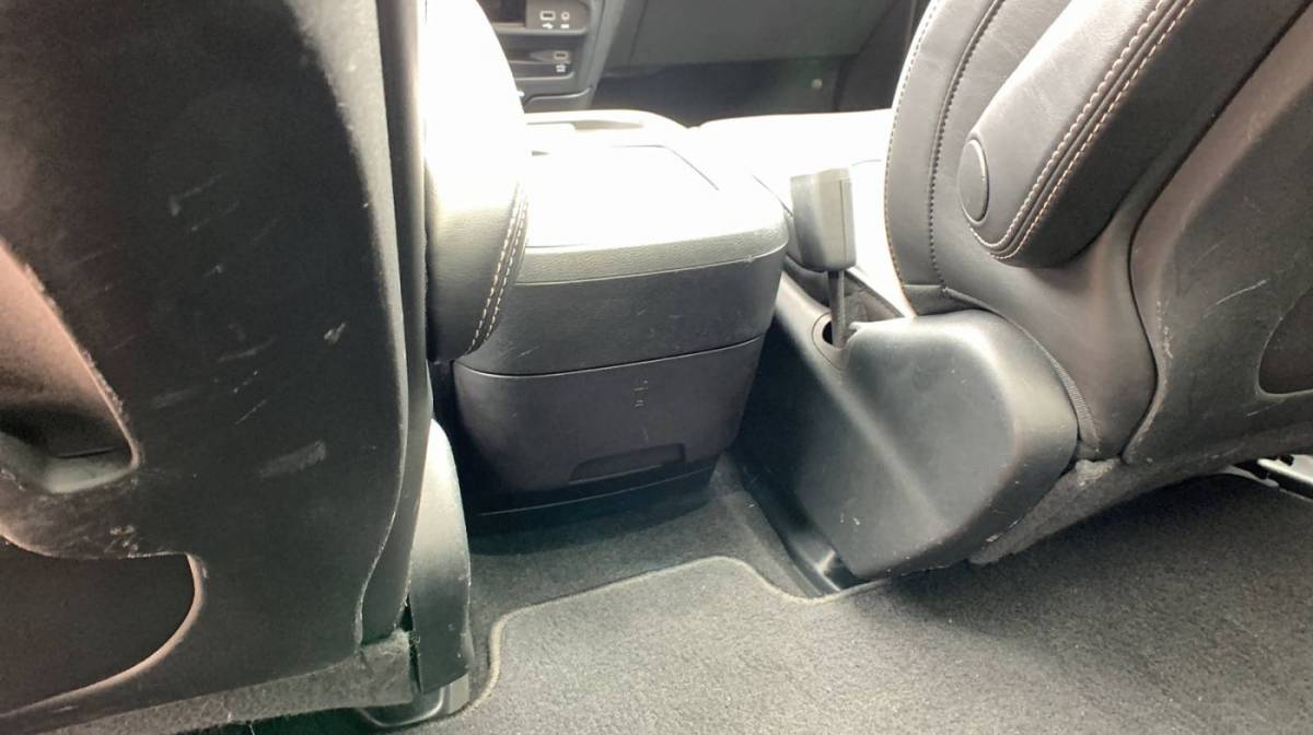 2019 Chrysler Pacifica Hybrid 2C4RC1N71KR581981