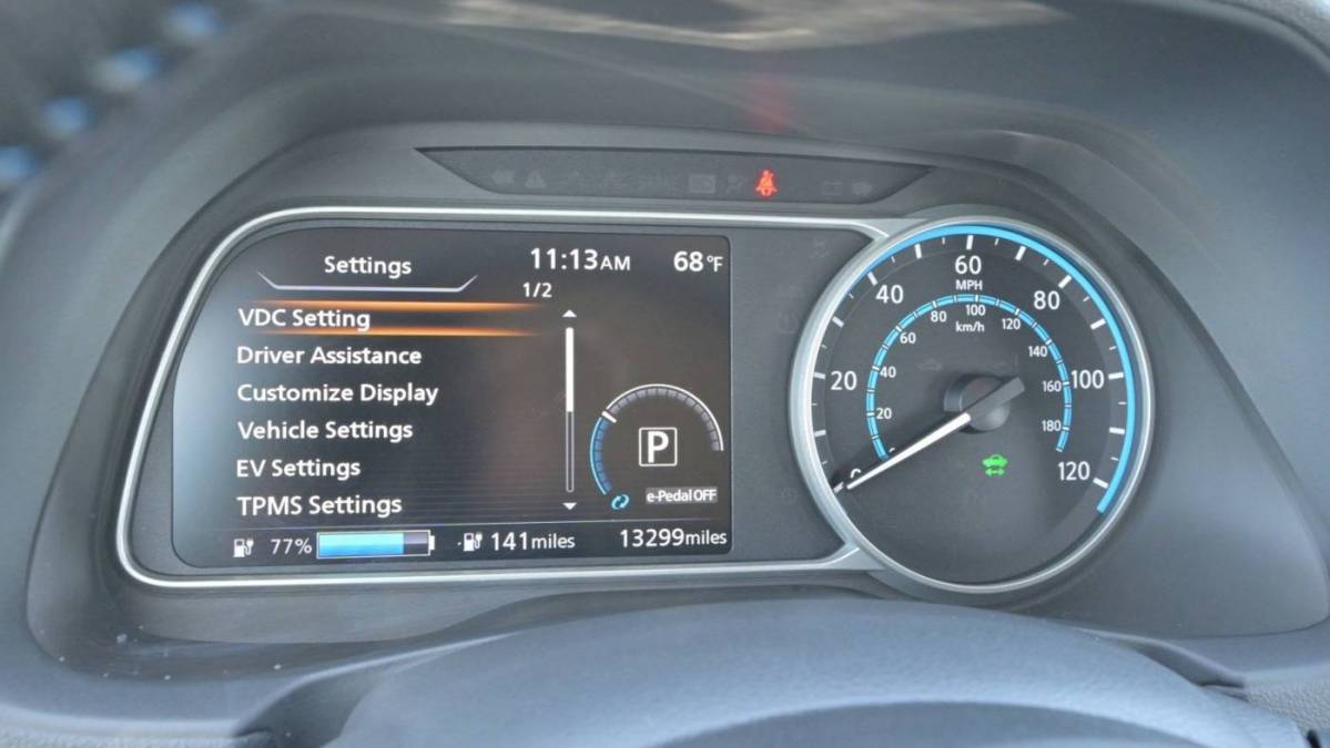2021 Nissan LEAF 1N4BZ1CV5MC551062