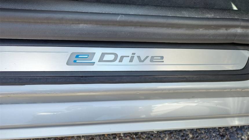 2019 BMW 5 Series WBAJA9C50KB398697